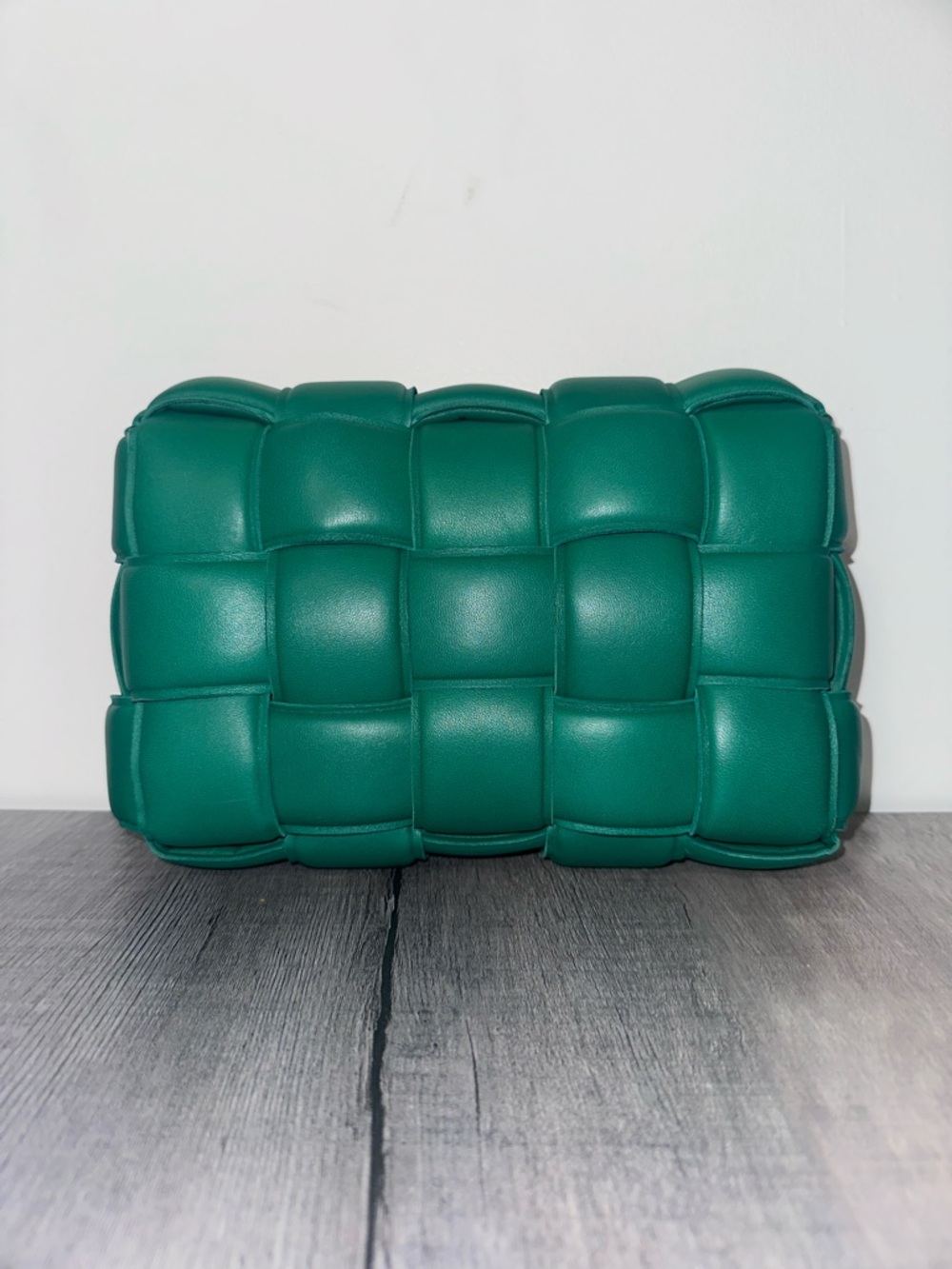 32-36 Preloved Bottega Veneta Padded Cassette (Emerald Green) - Picture 2 of 10